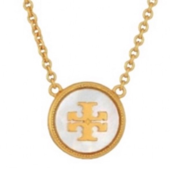Tory Burch sale Semiprecious Mother of pearl  Medallion pendant chain necklace - Picture 3 of 6